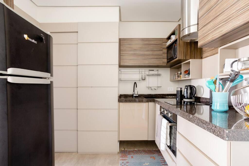 Apartamento Com Servicos, Na Regiao De Sp *