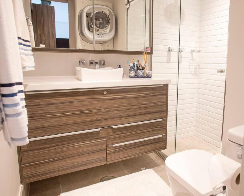 Apartamento Com Servicos, Na Regiao De Sp *