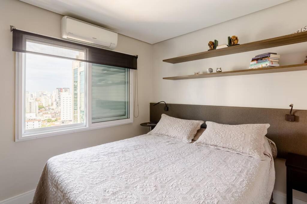 Com Servicos, Na Regiao De Sp São Paulo